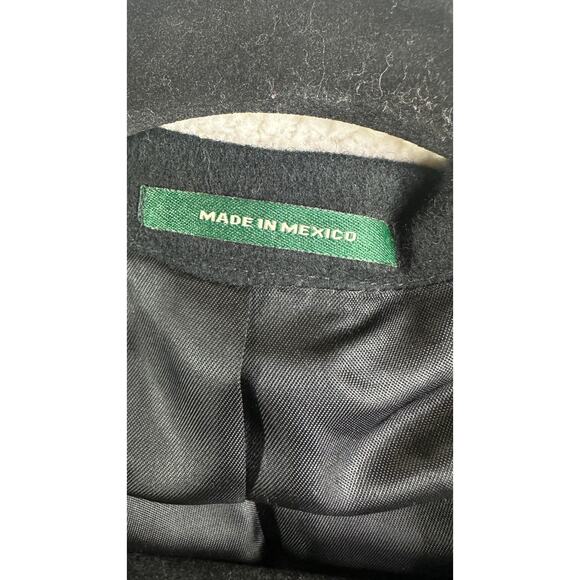 Palm Beach Camal Hair Black Two Button Sport Coat Measures a 44R - Picture 11 of 16